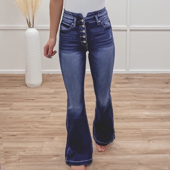 KanCan Jeans Nwt Kancan High Rise Button Fly Flare Bell Bottoms